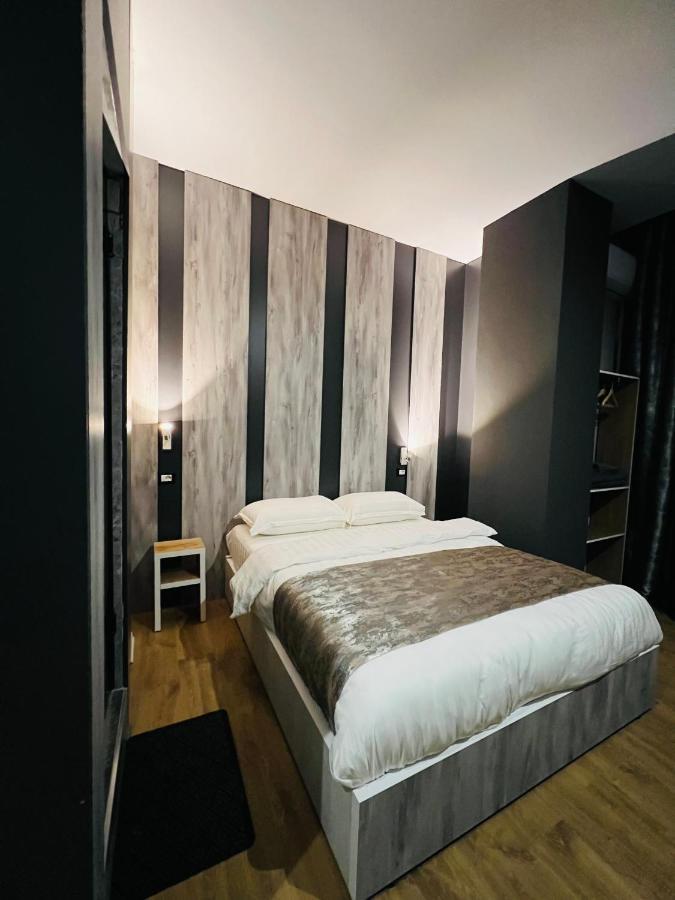 Colombia Apartments&Rooms دراس المظهر الخارجي الصورة