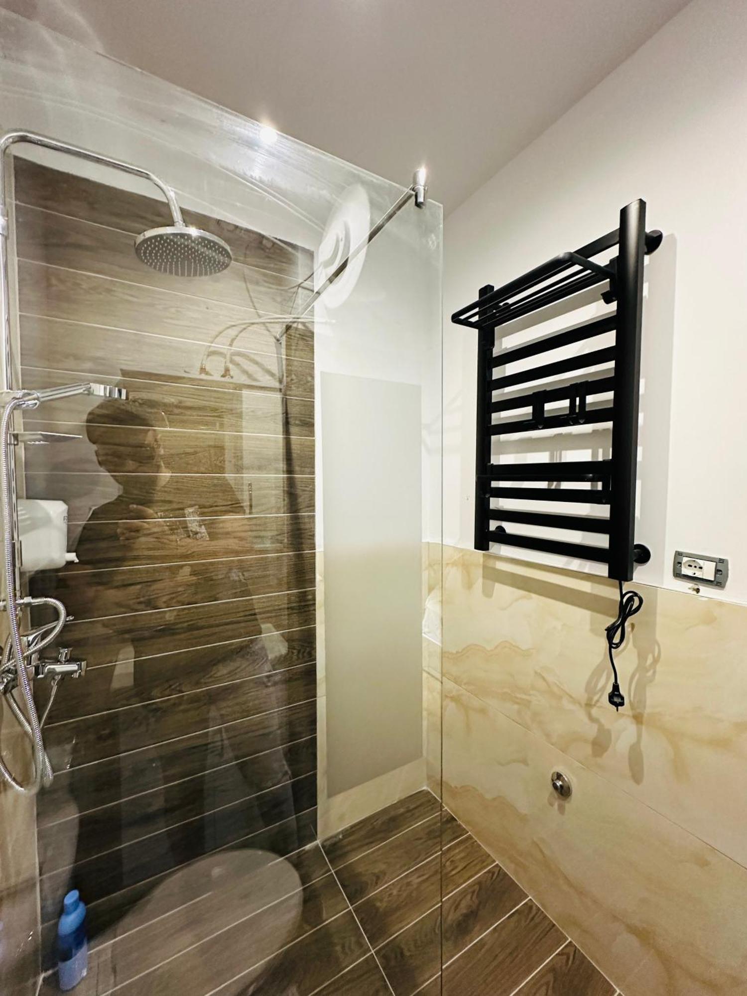 Colombia Apartments&Rooms دراس المظهر الخارجي الصورة