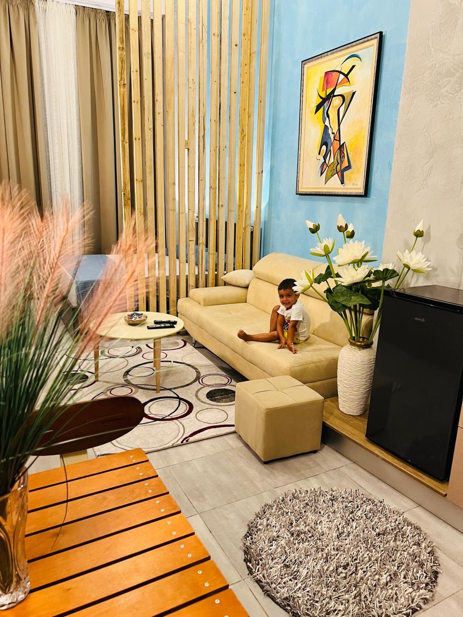 Colombia Apartments&Rooms دراس المظهر الخارجي الصورة