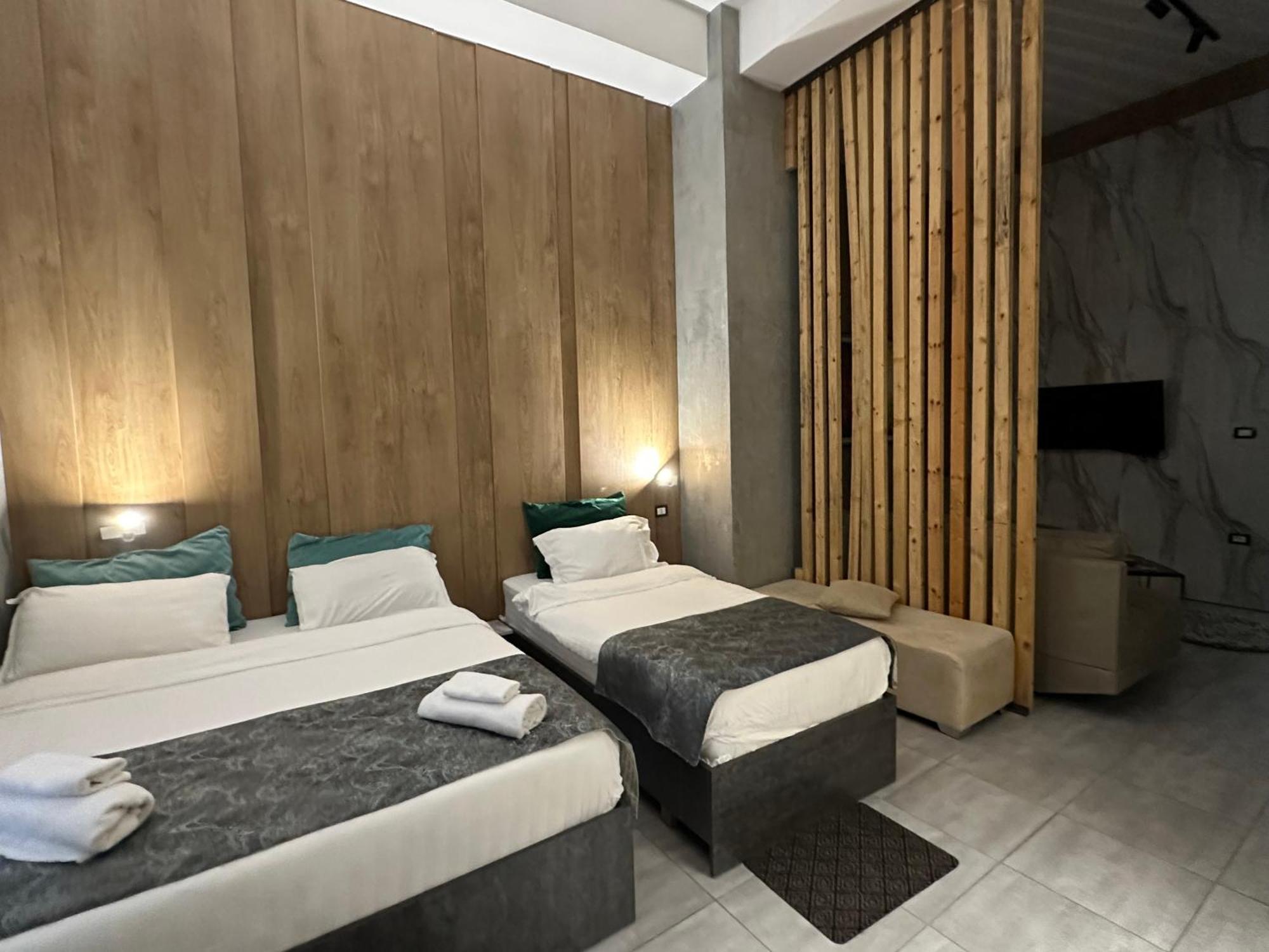 Colombia Apartments&Rooms دراس المظهر الخارجي الصورة